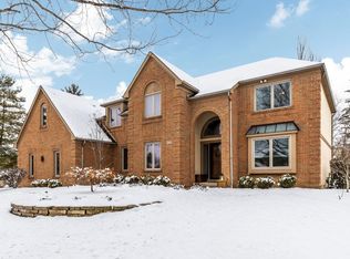 670 Chatsworth Ct, Powell, OH