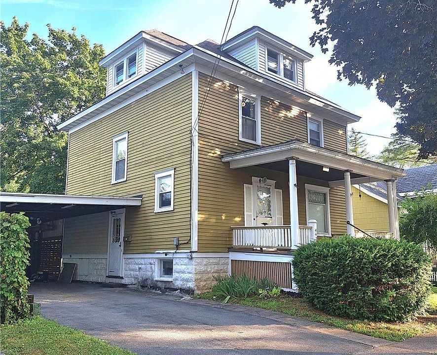1st image of 447 Stone St