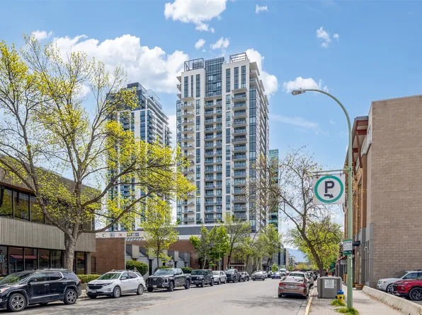 1471 Saint Paul St #1202, Kelowna, BC V1Y 0K7