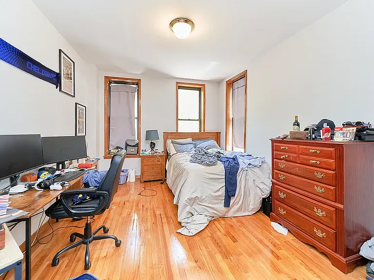 593 10th Ave #4S — Photo 9