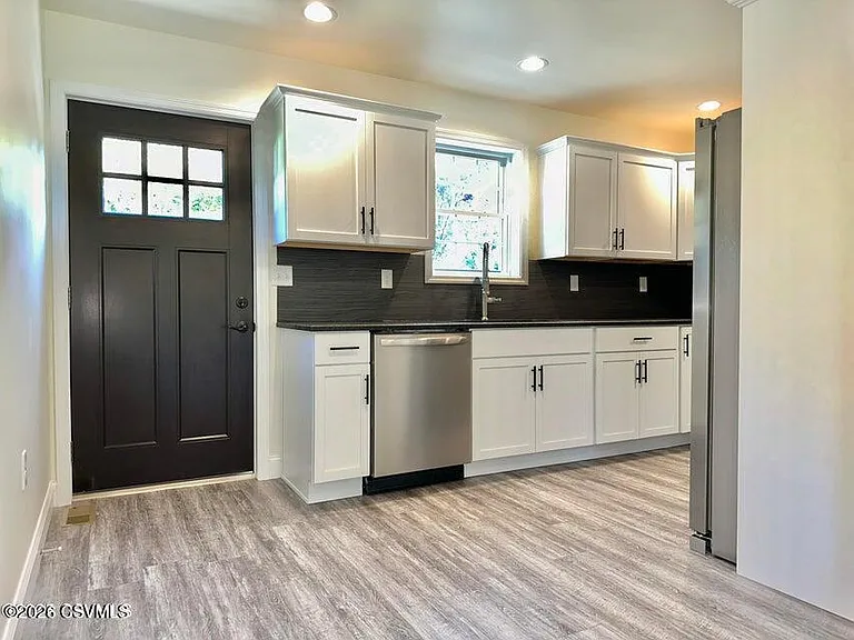 3718 N Old Trl — Photo 6