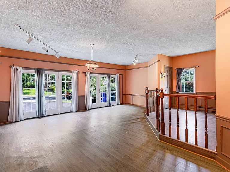 7416 Royal Dominion Dr — Photo 57
