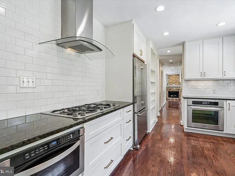 1305 Key Dr — Photo 10