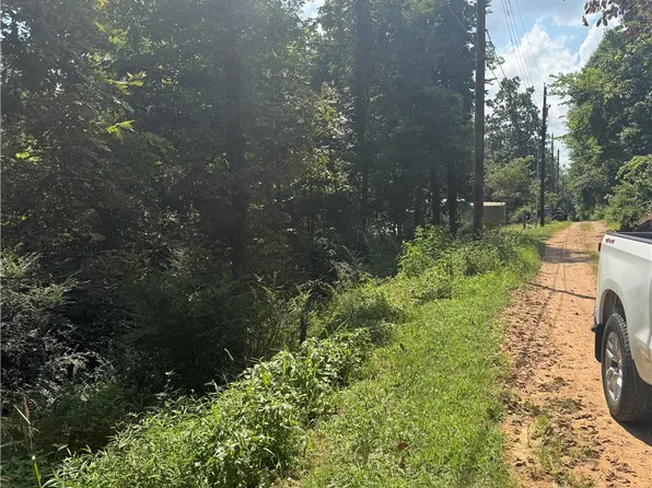 (undisclosed Address), Rogers, AR 72758