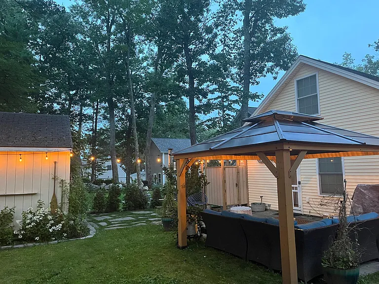 New cedar gazebo with lights,swings, solo stove, outdoor shower
