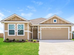 7248 Lazy Creek Rd, Fort Worth, TX 76179