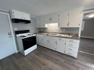 159 College Ave APT 3, Waterville, ME 04901