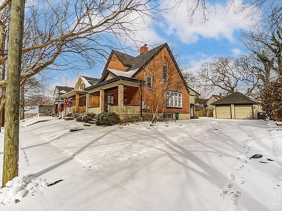 2nd image of 718 Worthington Ave