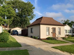 1248 8th St, Marion, IA 52302