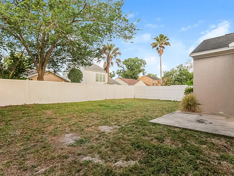 9715 Little Pond Way — Photo 16