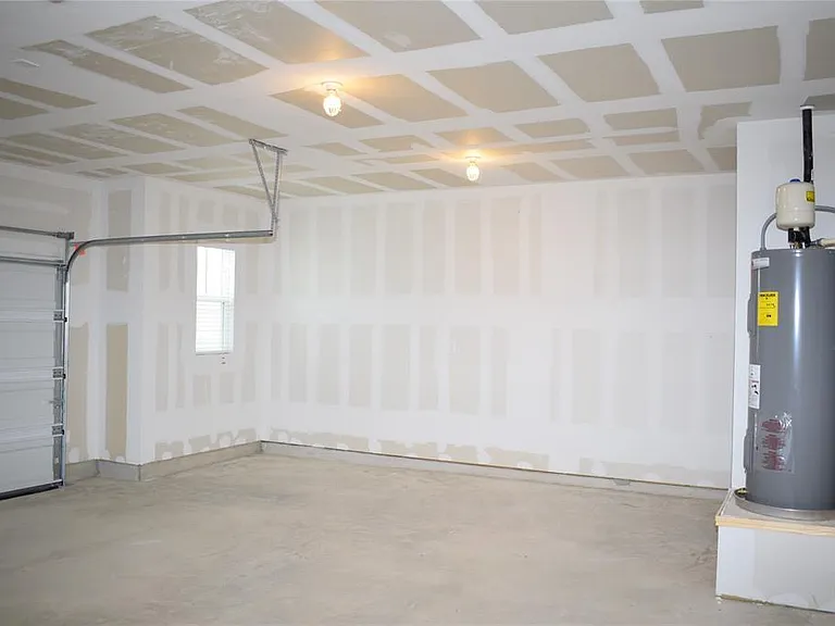 431 Robins Nest Ln — Photo 28