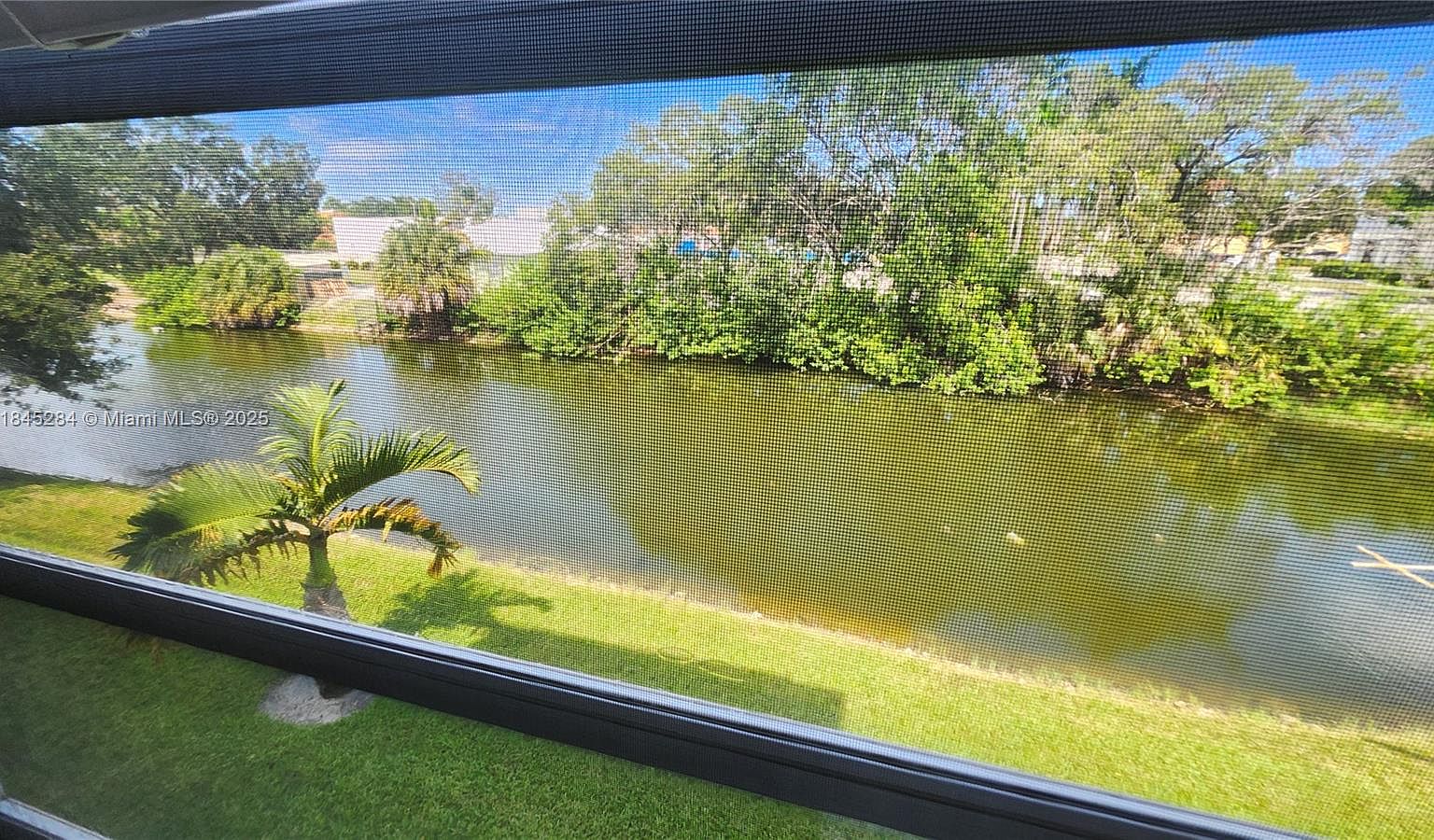 4299 NW 16th St APT 209