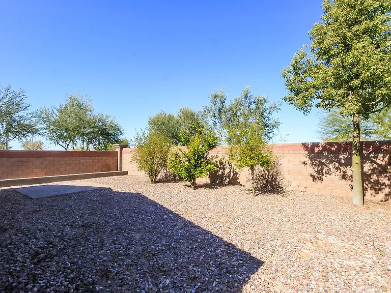 2694 E Hickory St — Photo 16