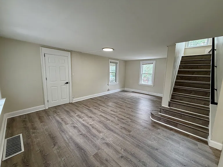 3065 Tuckahoe Rd — Photo 2