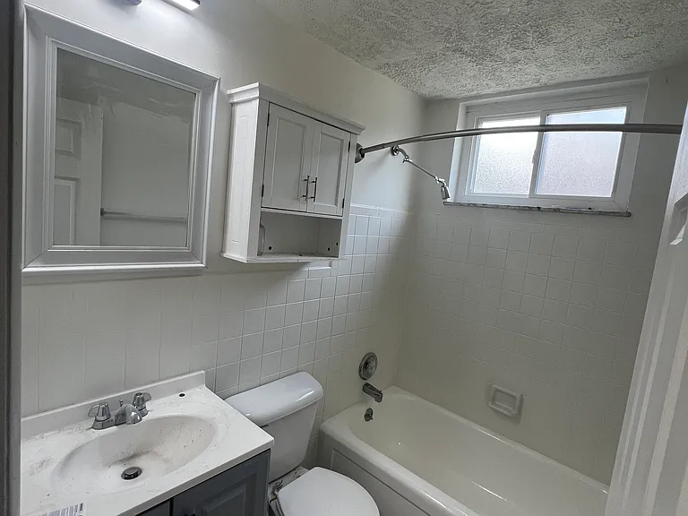 3995 Wess Park Dr #3 — Photo 8