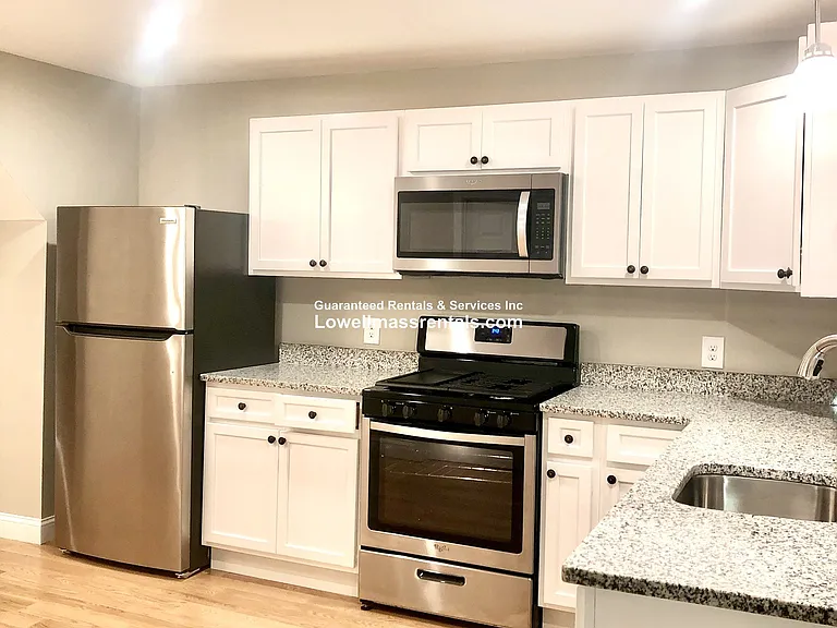 78 Orleans St #2 — Photo 4