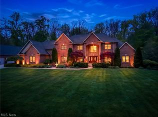 2520 Eastpoint Heights Dr SE, Warren, OH 44484