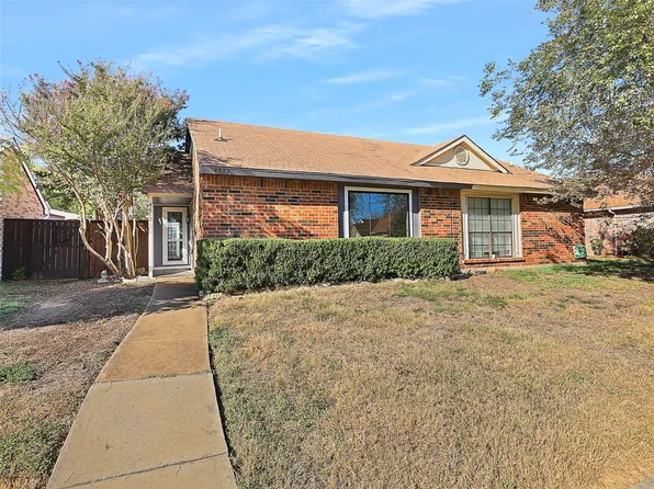 4612 Carr St, The Colony, TX 75056