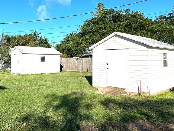 5th image of 141 SE Bonita Court