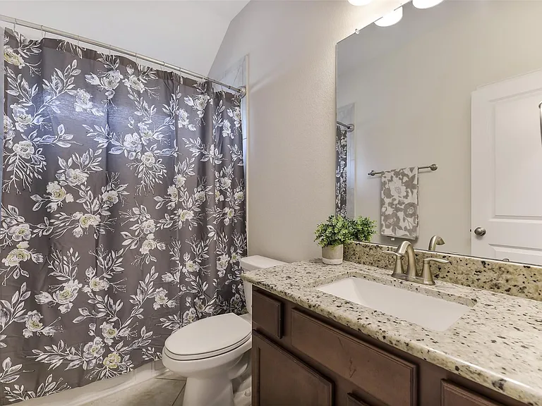 17515 Cypress Hilltop Way — Photo 26