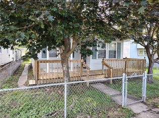 537 18th St, Dunbar, WV 25064