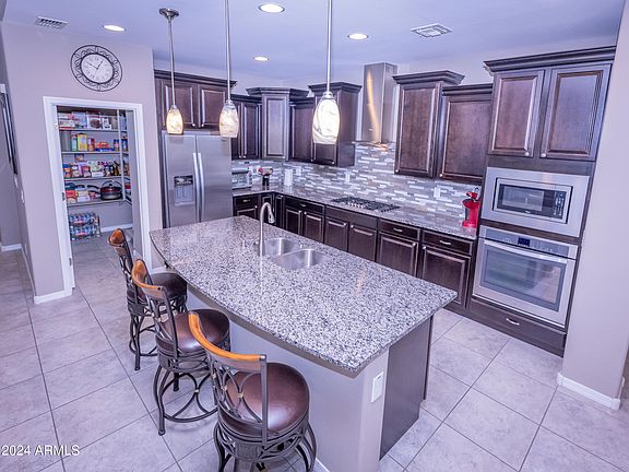 3rd image of 10777 W WHITEHORN Way