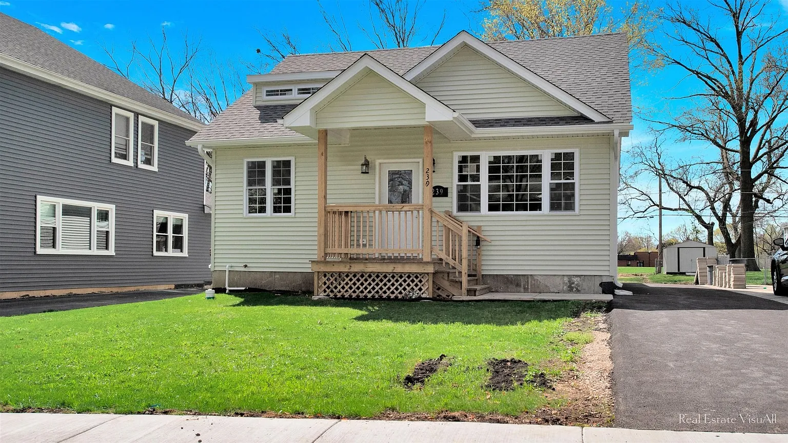 239 W Crystal Ave photo 1