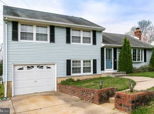 156 Forge Rd, Delran, NJ 08075