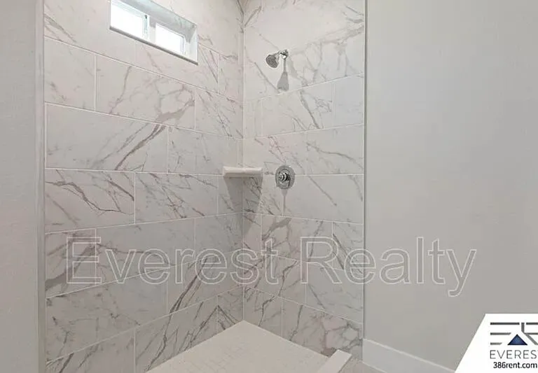 9 Buffalo Grove Pl — Photo 21