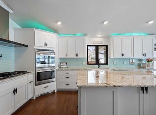 N2348 Trails End Rd, Lodi, WI 53555