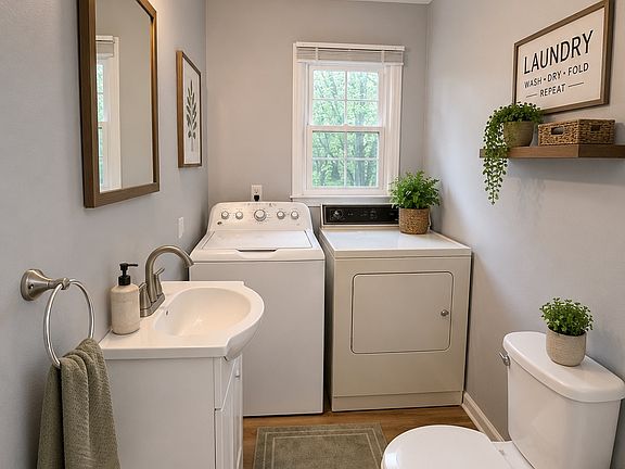 4th image of 601 Diamond St #603