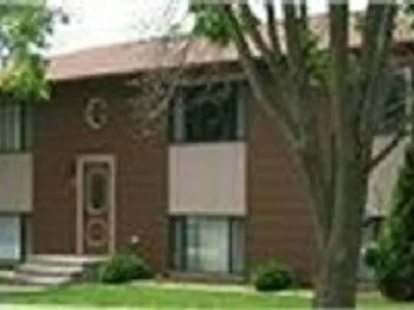 2 Bedroom 1 Bathroom Apartments, 937 Boston Way APT 1, Coralville, IA 52241