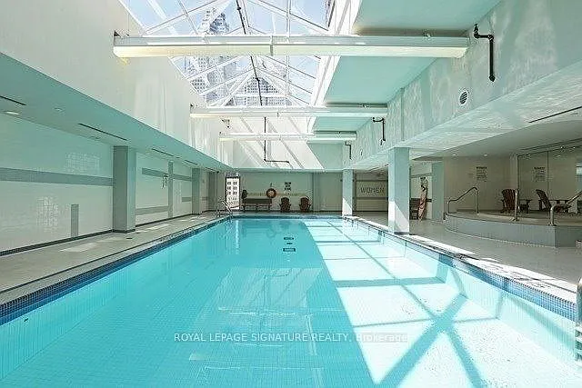 18 Yonge St #3609 — Photo 4