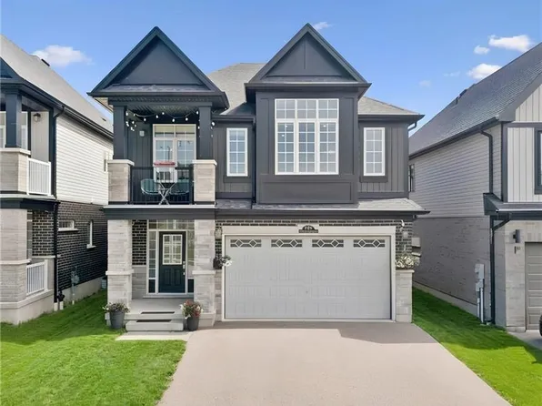 736 Wood Lily St, Waterloo, ON N2V 0C9