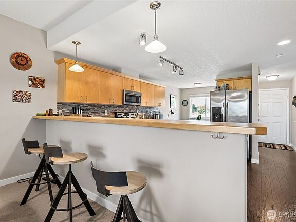 5th image of 262 Oyhut Bay Boulevard SW #306