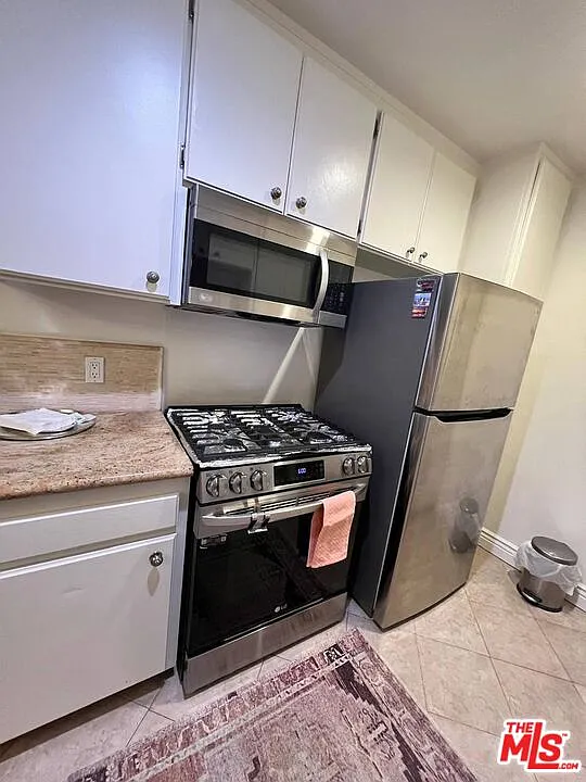1 bed, 1.0 bath, 706 sqft, $3,100 — Photo 3