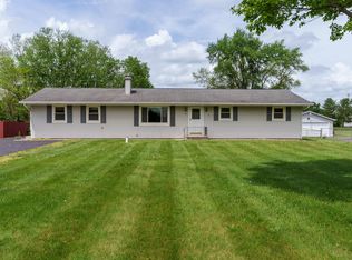 724 Hibbs Rd, Lockbourne, OH 43137