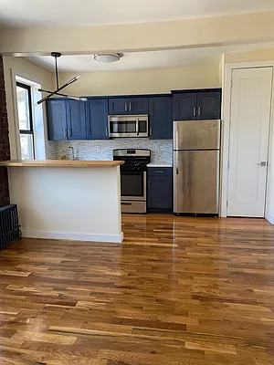 Rented by null | media 1