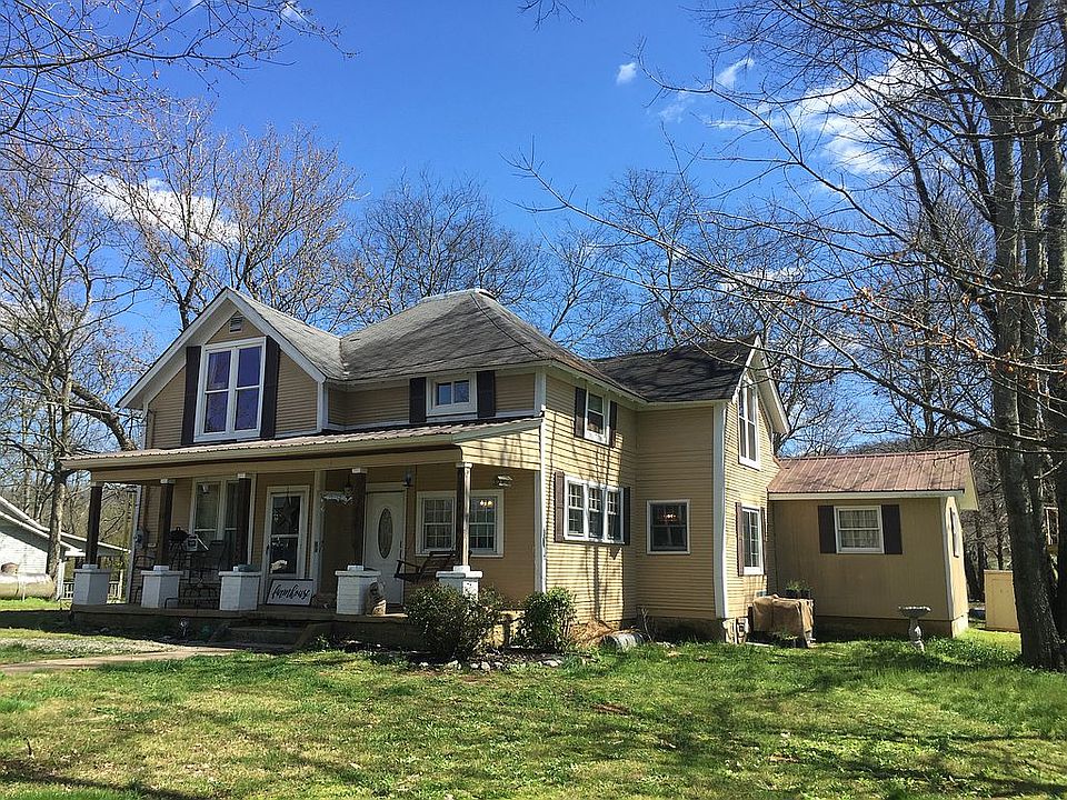 2nd image of 24 Brown Teal Rd