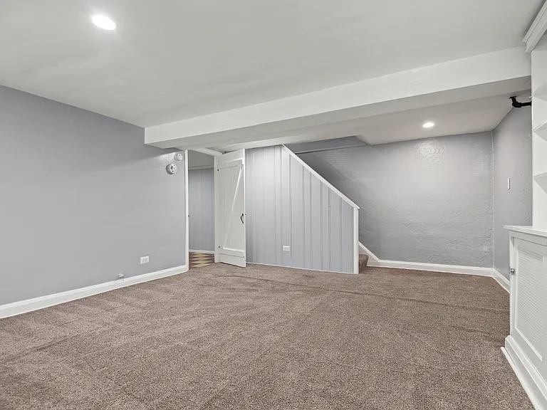 2600 N Longwood St — Photo 22