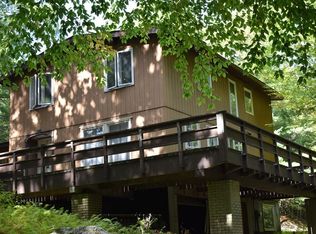 48 Old Stage Rd, Hatfield, MA 01038