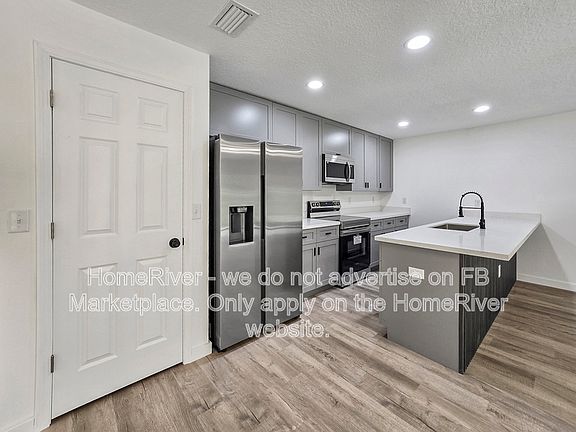 2nd image of 6851 SE 23rd Ave