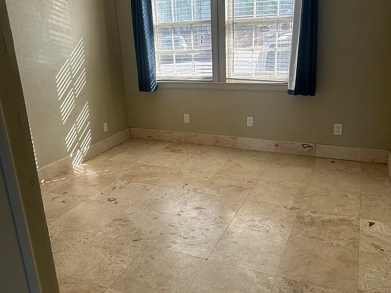 812 Cedar St #812 — Photo 3