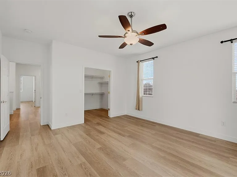 8604 Splendid Leaf Ct — Photo 15
