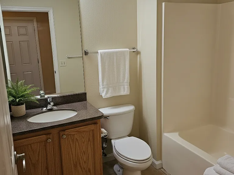 1754 SW Grandview St #101 — Photo 11