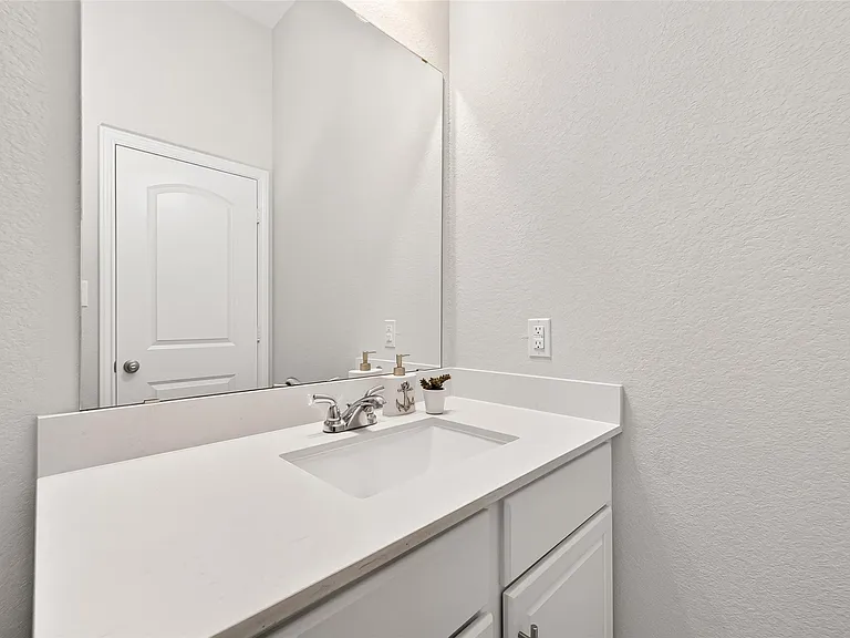 17171 Crimson Crest Dr — Photo 37