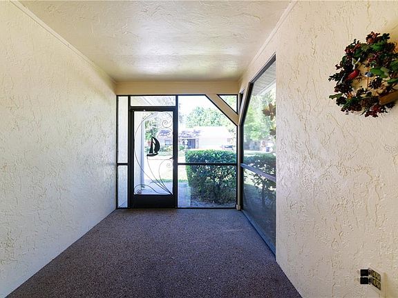2nd image of 317 Indian River Ln