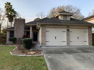 2514 S Mission Cir, Friendswood, TX 77546
