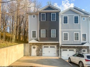38 Misty Ln, Fairmont, WV