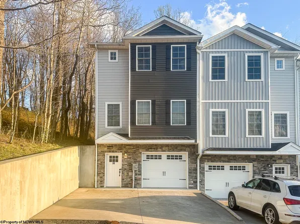 38 Misty Ln, Fairmont, WV 26554
